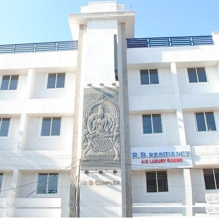 فندق شينايفي  R B Residency المظهر الخارجي الصورة
