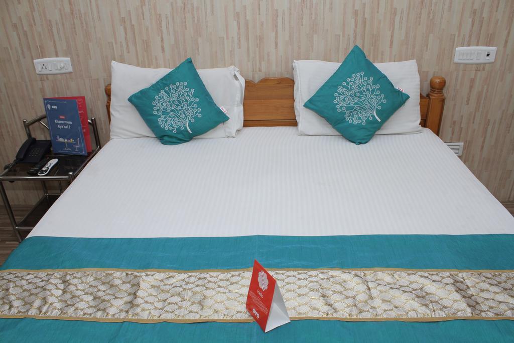 فندق شينايفي  R B Residency المظهر الخارجي الصورة